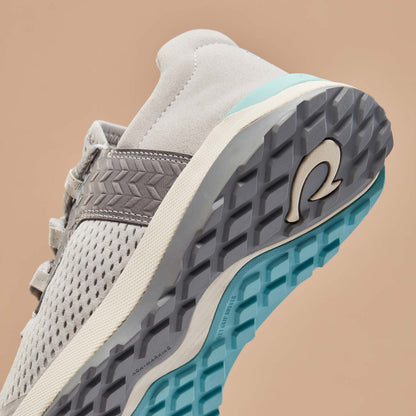 OluKai | Wailuku Women’s Athletic Shoes - Mist Grey