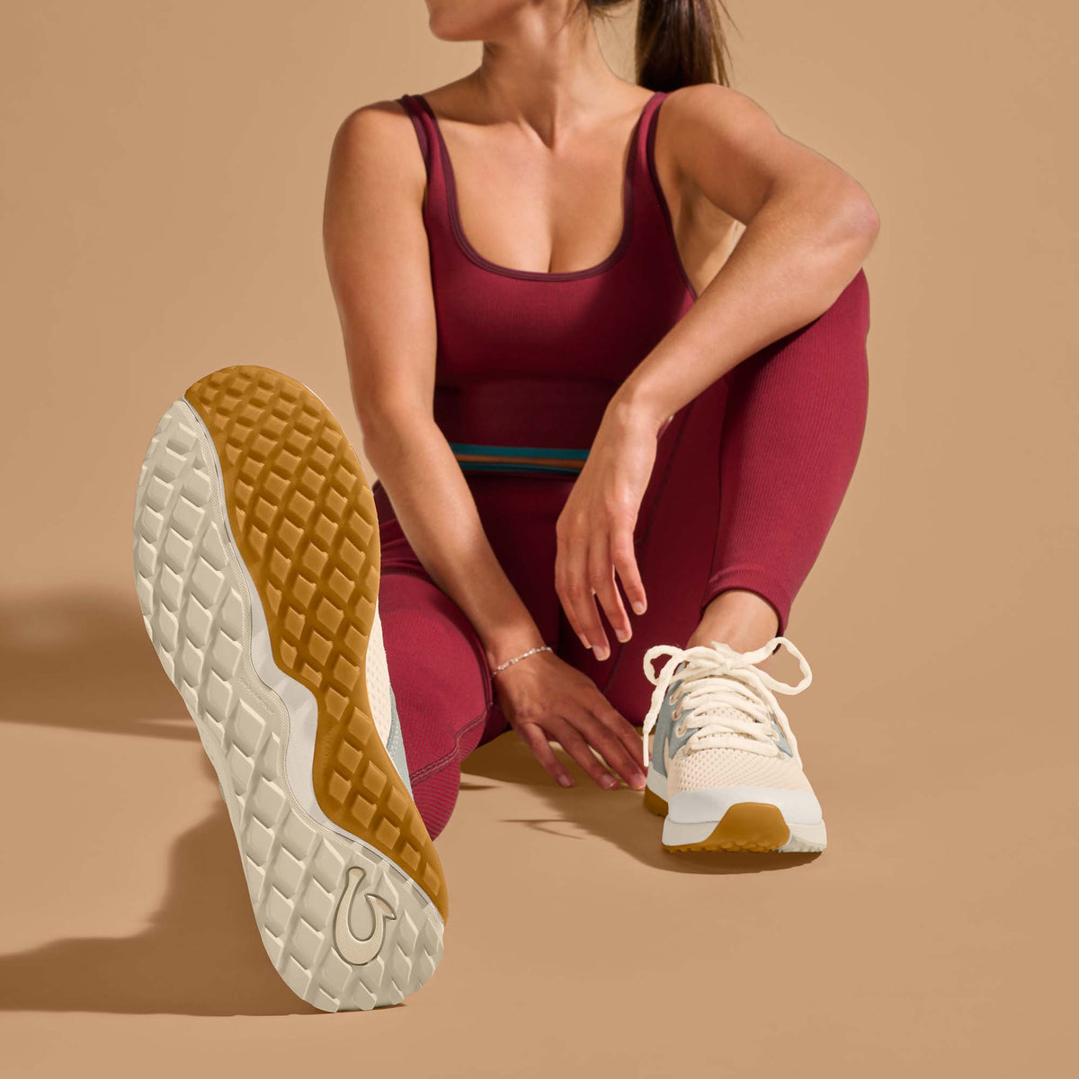 OluKai | Wailuku Women’s Athletic Shoes - Off White