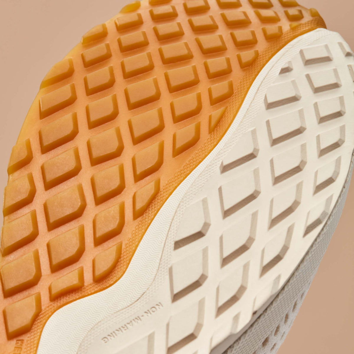 OluKai | Wailuku Women’s Athletic Shoes - Off White