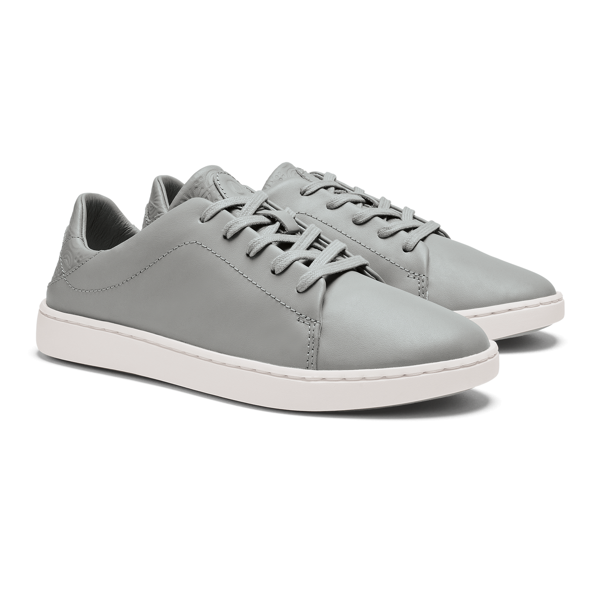 OluKai | Pehuea Lī ‘Ili Women's Leather Sneakers - Ash