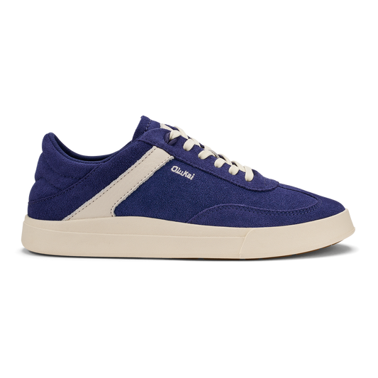 OluKai | Hā‘upu Women’s Leather Sneakers - Navy / Off White