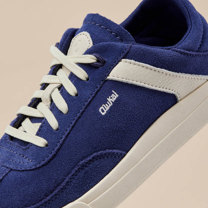 OluKai | Hā‘upu Women’s Leather Sneakers - Navy / Off White