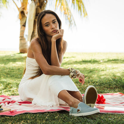 OluKai | OluKai Pehuea - Pale Grey | Women's Sneakers