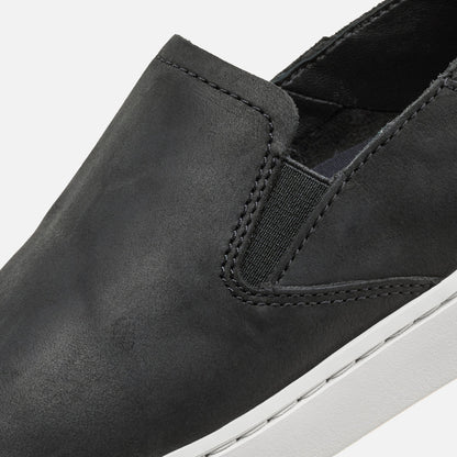 OluKai | Pehuea Leather - Onyx / Onyx