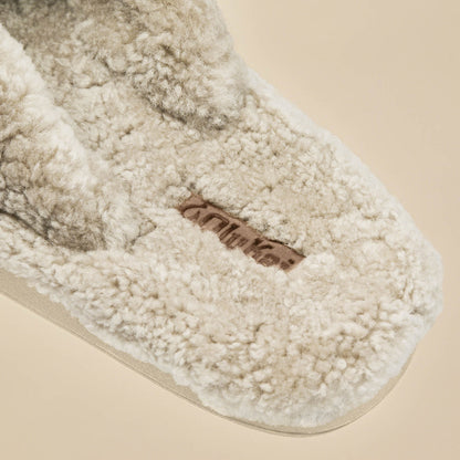 OluKai | Kīpe'a Heu Women‘s Flip Flop Slippers - Tapa