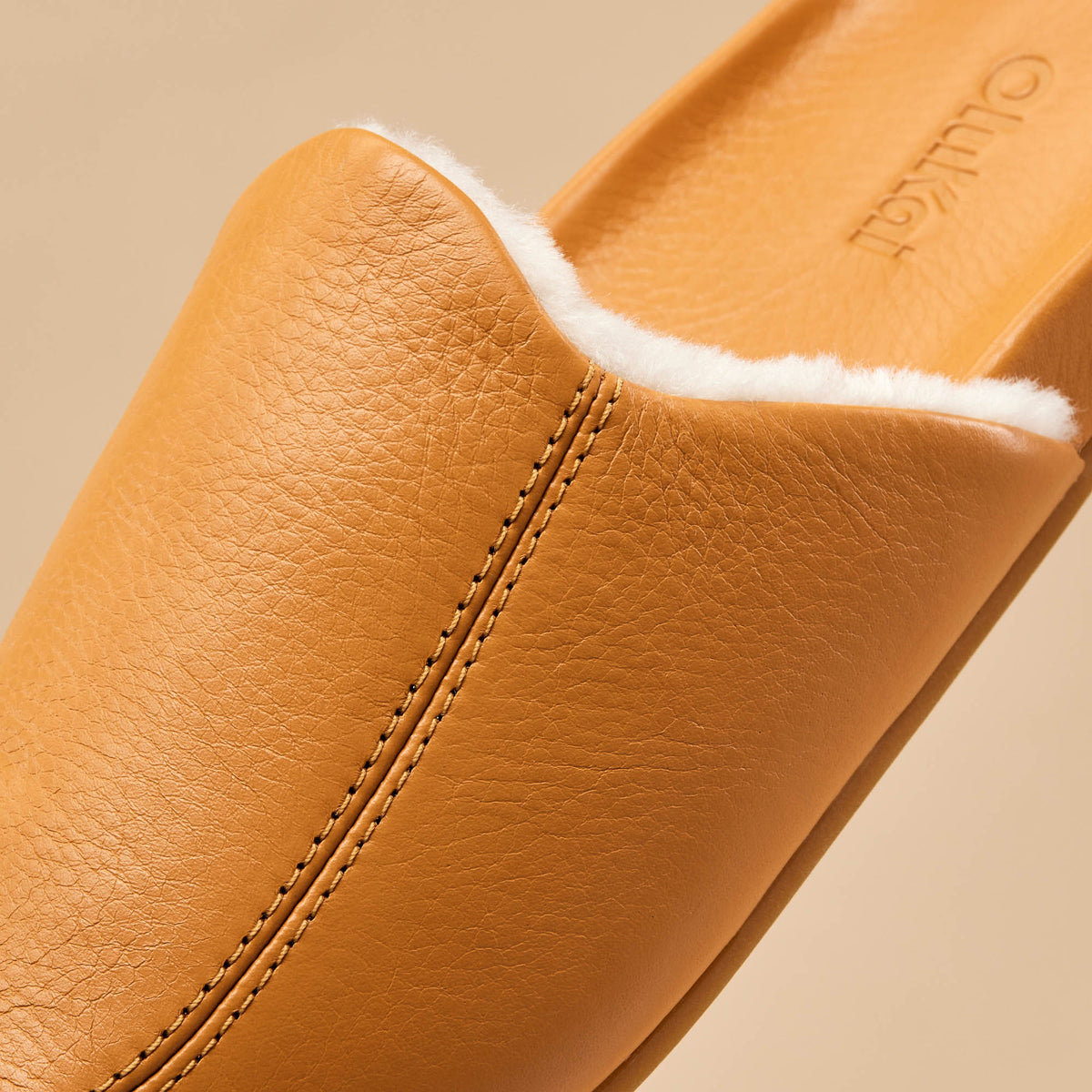 OluKai | Kōnea Women’s Leather Slipper Mules - Saddle