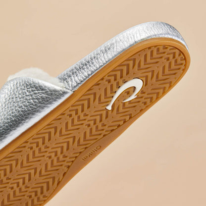 OluKai | Kōnea Women’s Leather Slipper Mules - Silver