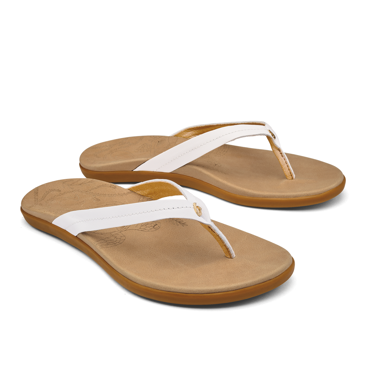 OluKai | Honu Women’s Leather Sandals - Bright White / Golden Sand