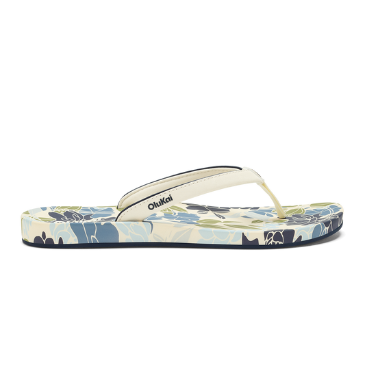 OluKai | ‘Uiki Women’s Everyday Beach Sandals - Mood Indigo / Pa‘i