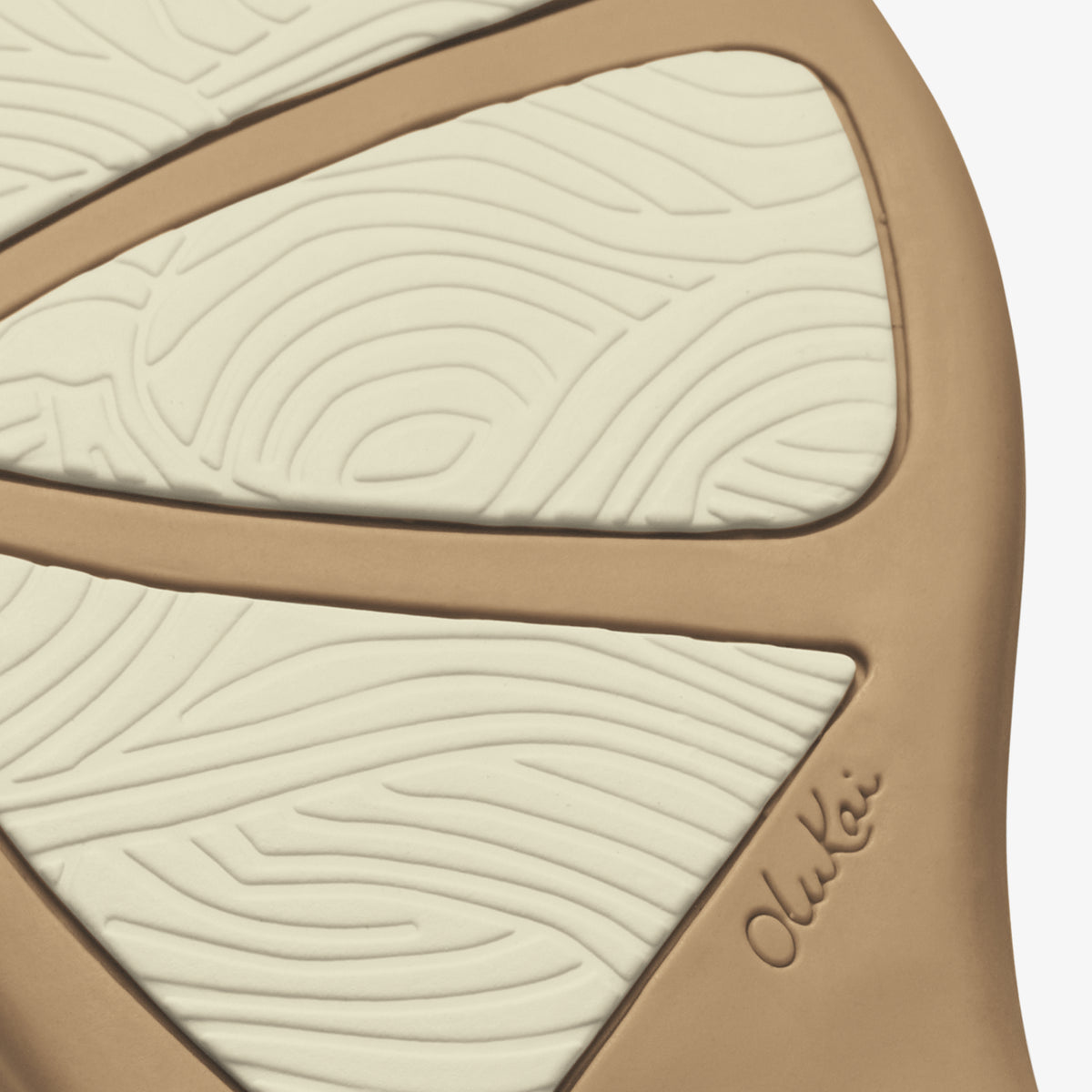 OluKai | Ho‘opio Malua - Bright White / Warm Sand