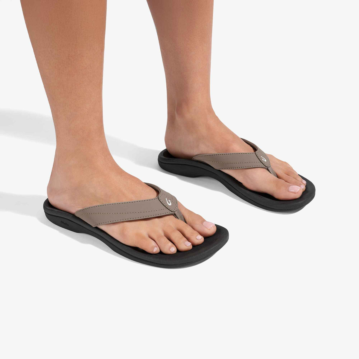 OluKai | ‘Ohana - Warm Taupe / Black