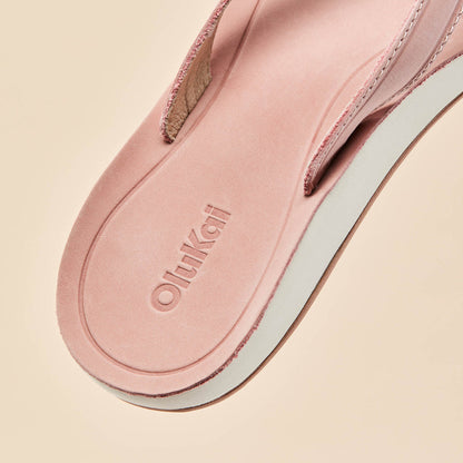 OluKai | Southshore Women’s Waterproof Leather Sandals - Soft Pink
