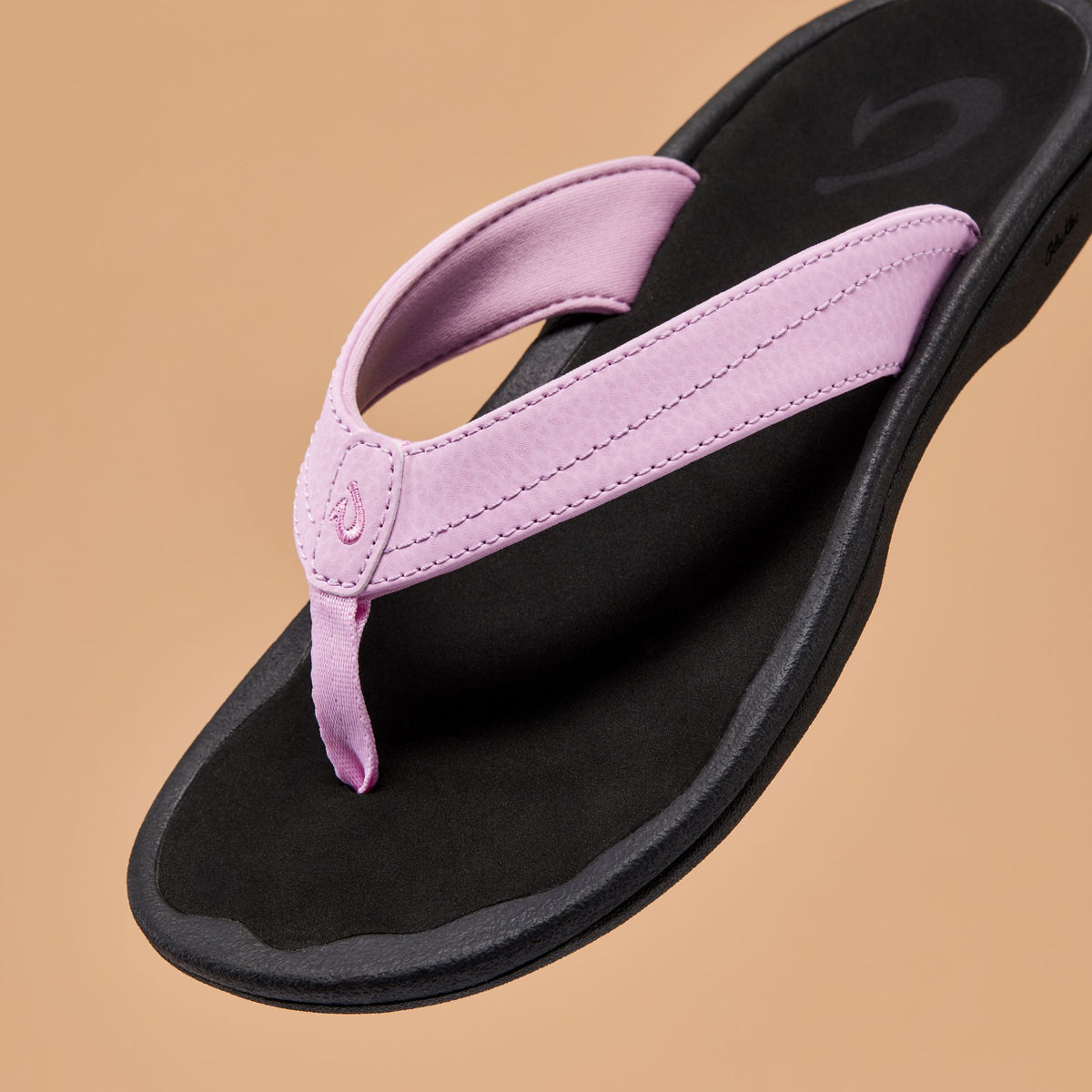 OluKai | ‘Ohana Women's Beach Sandals - Paradise Pink / Lava Rock