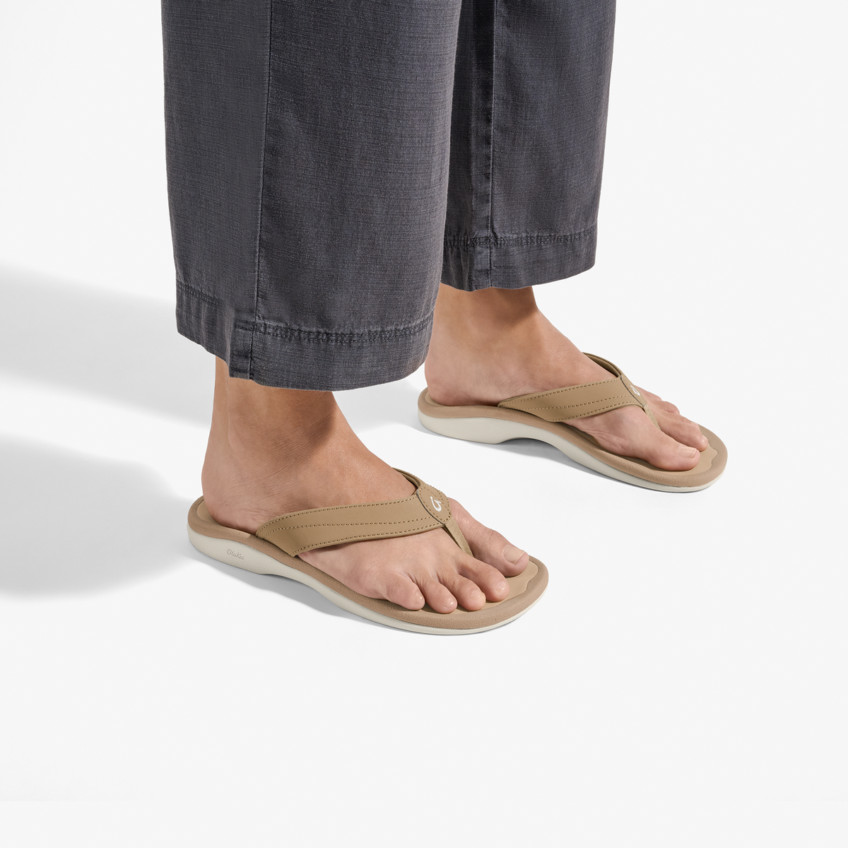 OluKai | ‘Ohana Women's Beach Sandals - Warm Sand