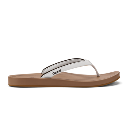 OluKai | ‘Uiki Women’s Everyday Beach Sandals - White Sand / Almond
