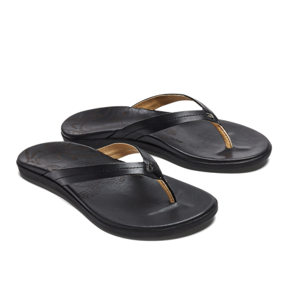 OluKai | Honu Women’s Leather Beach Sandals - Black