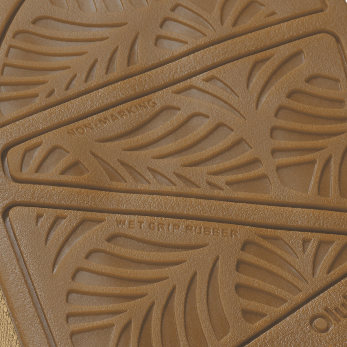 OluKai | Kipeʻa Pono - Sahara / Crosshatch